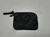 Gregory 黑花散紙包