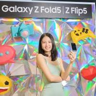 全新 Samsung Z Flip5 5G 8+512G/8+256G 香港三星行貨 *黑白綠紫色 *跟CSL單未拆...