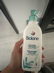 Biolane 潤膚乳