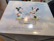 2011 precious moments Disney show case -"together we can do anything" Mickey Mouse and Minnie