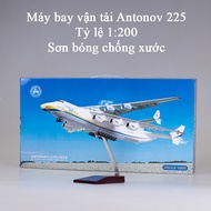 Mô hình máy bay vận tải Antonov An-225 tỷ lệ 1:200 có chân đế sơn bóng chống xước