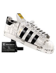 Lego adidas