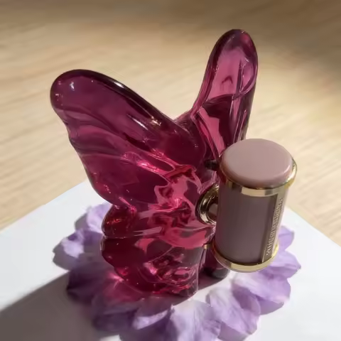 Carolina Herrera La Bomba Fragrance for Women: Bold Pink Design, Long-Lasting Fruity Aroma for Daily