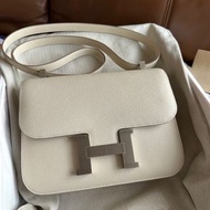 Hermes Constance 24