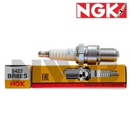 LY NGK Br8es Spark Plug Set Of 4