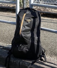 日本 代購 ARC’TERYX Arro 22 Backpack 背包 背囊 旅行 旅遊 袋 背包客 通學 15吋 電腦套 電腦隔 電腦袋 防水拉鍊 男裝 女裝