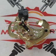 NAZA RIA REAR LEFT DOOR LOCK USED