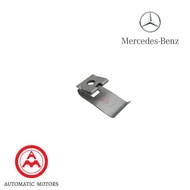 Original Mercedes Benz Grille Steel Clip W123 W126 W201 W124 0019942745