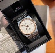 TISSOT 天梭 PRX 白面錶盤 銀色鋼帶 Powermatic80自動機械錶 40mm (T1374072103100)