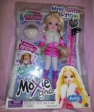 【Moxie】Moxie Girlz Magic Glitter Snow Avery Doll(絶版品金髮娃娃)