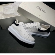 [Fengjia FUZZY] Alexander McQueen MCQ Thick-Soled White Shoes Leather Suede Black Butt Women's