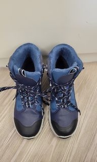 Decathlon 38碼雪靴
