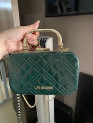 Moschino 盒包