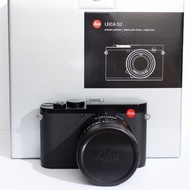 😄  Mint condition  - Leica Q2