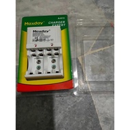 Maxday Standard Charger Rechargeable for AA /AAA /9V MD812B Battery Charger