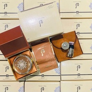 Bộ Phấn Nước Trang Điểm Whoo Cheongidan Radiant Essence Cushion - Dưỡng Sáng Da Che Phủ Hoàn Hảo Tạo