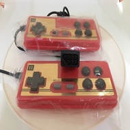 Game console with 4 buttons and 7 pins (C37, D101...)