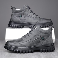 AAAAAA Germ shoes for men with separation across winter and thick high
