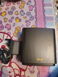 ASUS XT8 AX6000 無線路由器