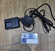 (數十年唔知價，自出合理價高者得)  SONY"DSC-T7"數碼相機1部
