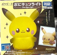 日版 Takara tomy Pokemon peaceful place 寵物小精靈 寶可夢 Q版 pikacgu 比加超 軟身 發光 觸控 小夜燈 捏捏燈 pokepeace