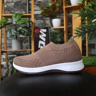 Sepatu Import Wanita KDM Slip-on Running Sport Shoes Termurah - Coffee