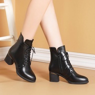 Women Fashion Boots 🔥Hot Sale！ ที่มีคุณภาพสูง 2022ฤดูใบไม้ผลิและฤดูใบไม้ร่วงเทรนด์ใหม่สไตล์นักศึกษาวิทยาลัยป่ารองเท้า Martin หญิงสไตล์อังกฤษ