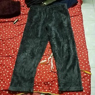GU SWEATPANT JOGGER SIZE XXL 38 48X41INCH.KAKI 9 INCH