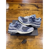 n/b2002R Protection Pack Light Arctic Grey Purple SportShoes