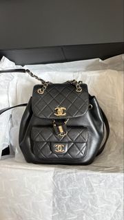 Chanel 22A duma black pack