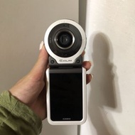 Casio FR100 白色廣角美顏相機 防水運動相機 九成新 已過保 台灣公司貨 配件齊全