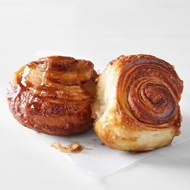 Cups Cafe Cinnamon Bun 120G TWIN PACK ( 肉桂面包 / Roti Kayu Manis )