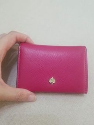 Kate spade 專門店紫紅色卡包，可放多張卡，有單據