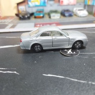 Tomica Nissan Cedric Silver JUNK