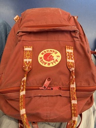 Fjallraven Kanken 背包