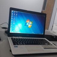 Laptop Acer Aspire Z476