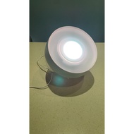 1819) PHILIPS HUE WHITE AND COLOUR AMBIENCE IRIS TABLE LAMP HUE WHITE AND COLOUR AMBIENCE IRIS TABLE LAMP