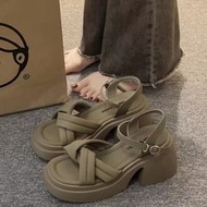 ONE - 厚底露趾羅馬鞋涼鞋（大象灰 35-40碼）(下單後聯絡客服確認發貨尺碼) #F270011119