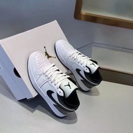 Original Top Sports Leisure Hundred Low Couple Toes aj1 White Men Women Pure Skateboard Shoes Trendy