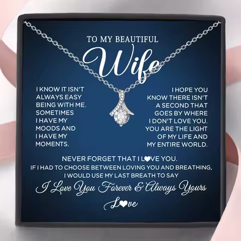 A New Necklace in a Gift Box for My Wife, a Necklace Prepared for Her, Anniversary, Wedding, Valenti