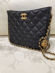 Chanel Crossbody bag黑色新金球斜揹袋