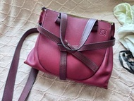 Loewe 罗意威Gate Handle小号手提斜挎包