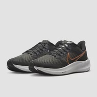 NIKE AIR ZOOM PEGASUS 39女慢跑鞋-黑金-DH4072007 US5.5 黑色