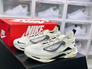 Nike Spark Flyknit運動跑鞋｜顏色 淺灰｜ 黑 ｜尺碼 36 36.5 37.5 38 38.5 39 40 40.5 41 42 42.5 43 44 44.5 45