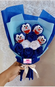 buket boneka doraemon