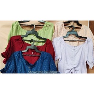 - Good quality 68 brand blouse