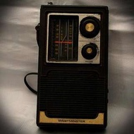 六十年代A M/ FM收音機可收電視聲音頻道 ！ 香港電子廠製造 ！ 收藏佳品！