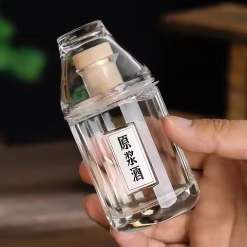 100ML cute mini lead-free whiskey decanter for Liquor Scotch Bourbon outdoor easy to carry