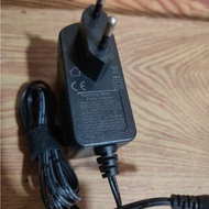 Adapter F24L15-120200SPAV 12v 2a