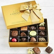 Chocolate - Godiva Gold Ballotin Chocolate Box